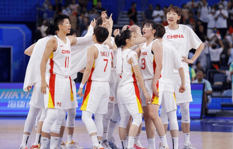 中国女篮今天比赛情况