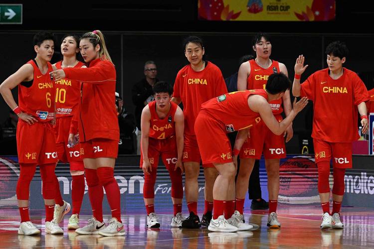 中国vs法国篮球全场回放